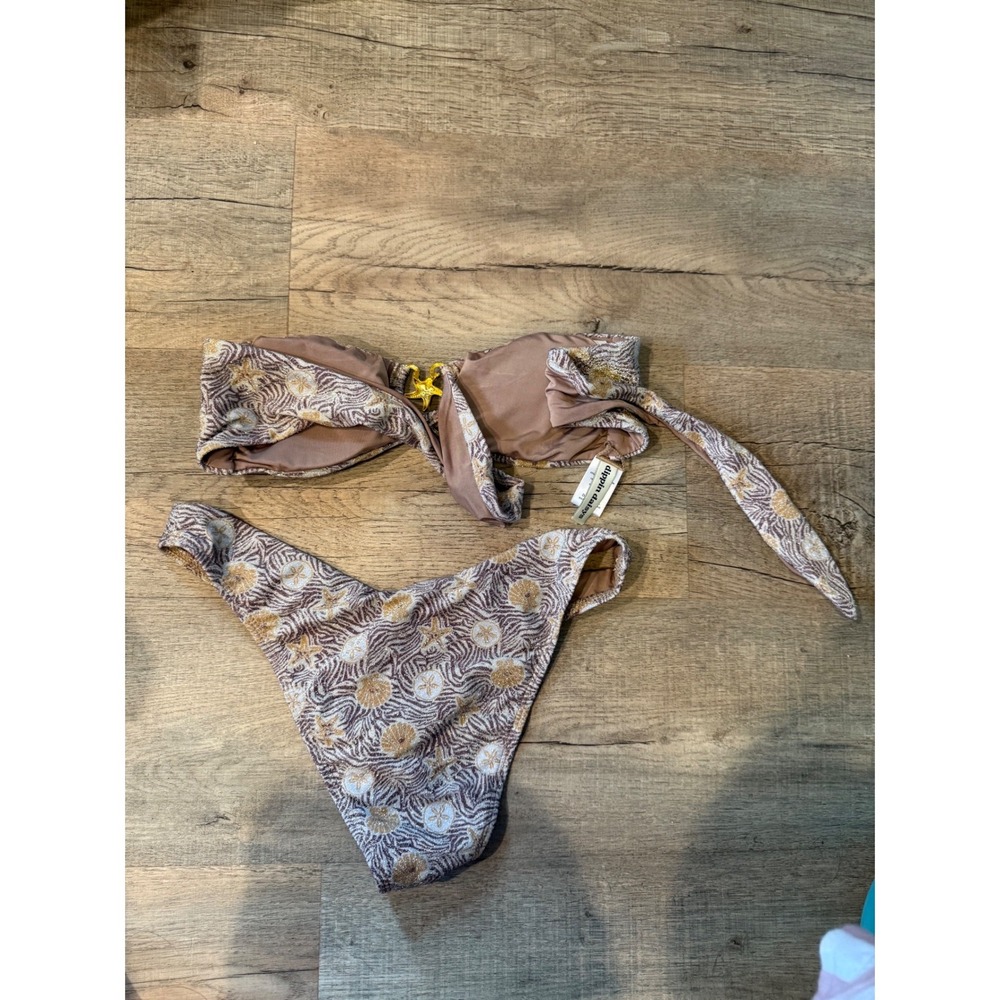 Dippin Daisys Sidshells Lurex Bikini Set Starfish Hardware Gold Silver S M - Picture 2 of 4